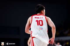锋线尖刀！王俊杰小组赛阶段场均15.5分9板2助
