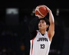 记者：日本男篮金近廉对我们打得最好 很多中国的女记者都说他