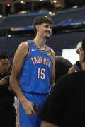 马拉：NBA的对抗和大学完全不同 熟悉环境后我的表现会好很多